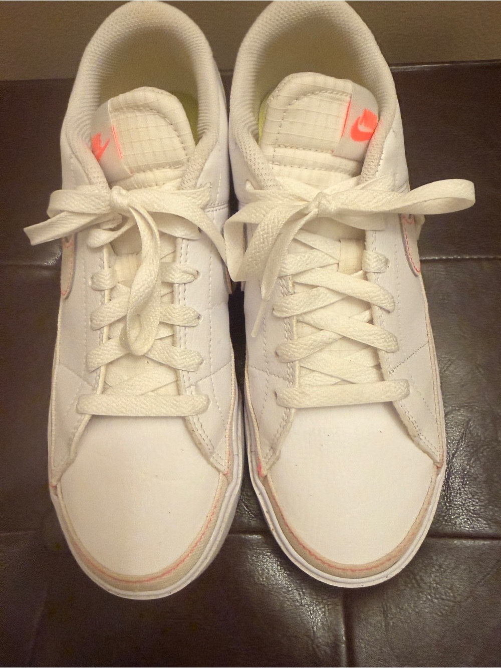 Nike Women’s White Sneakers with Pink Logo Accent